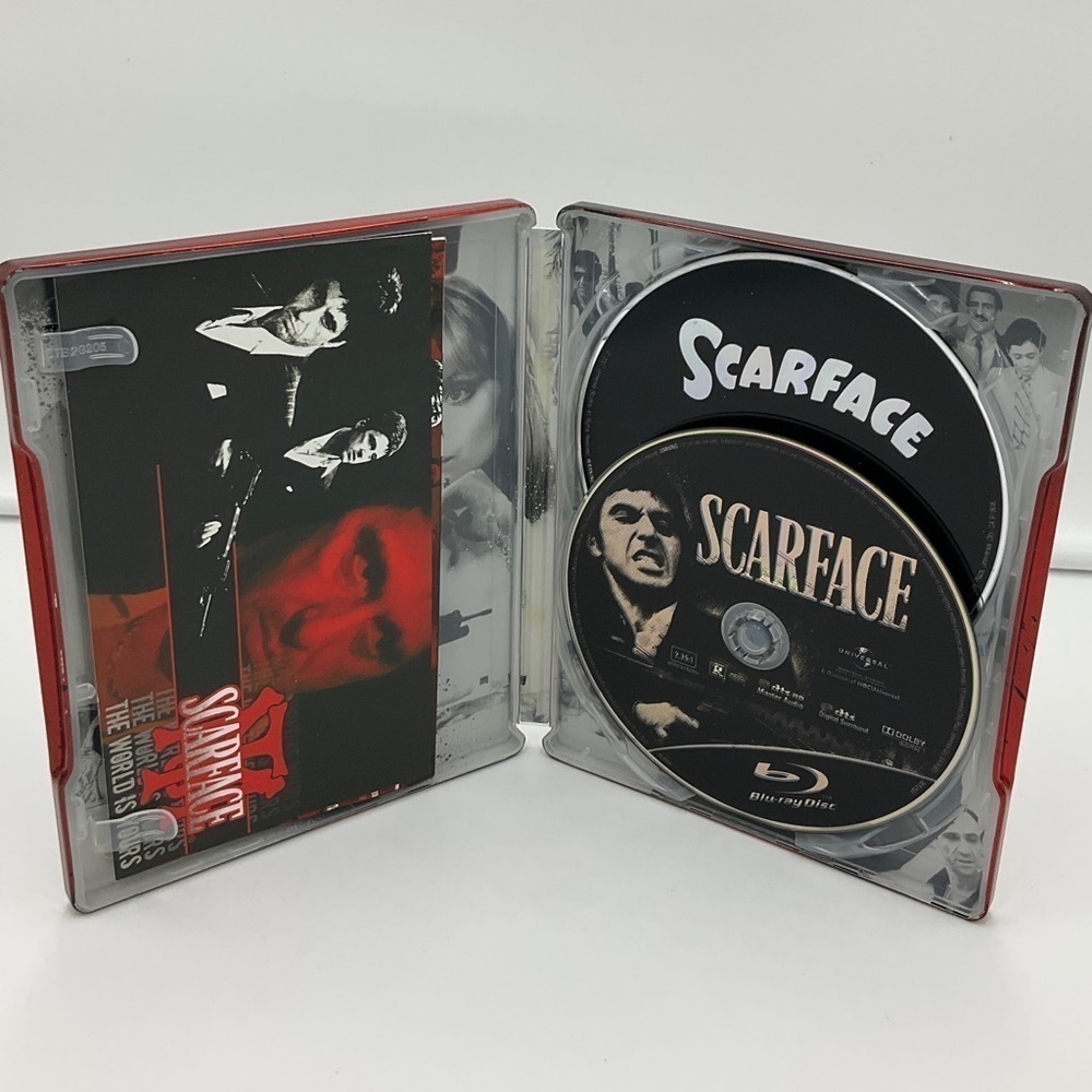 Scarface Limited Edition 2 disk set Blu-Ray and DVD - Picture 3 of 3